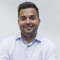 Alok Alström