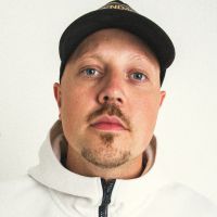 Sebastian Stakset